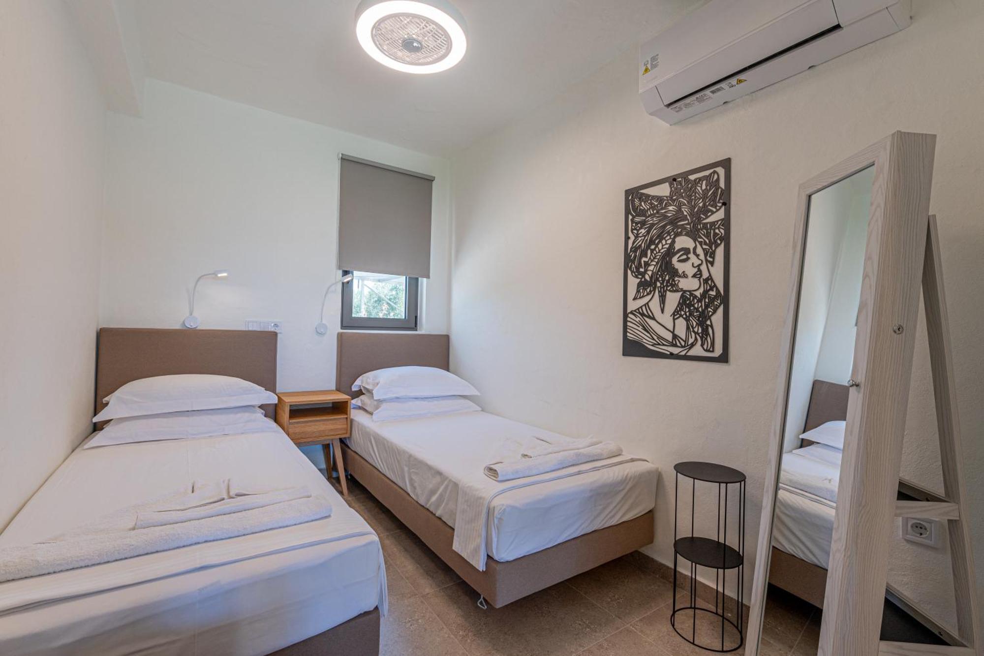Irissa Suites Paralia Irion Eksteriør billede