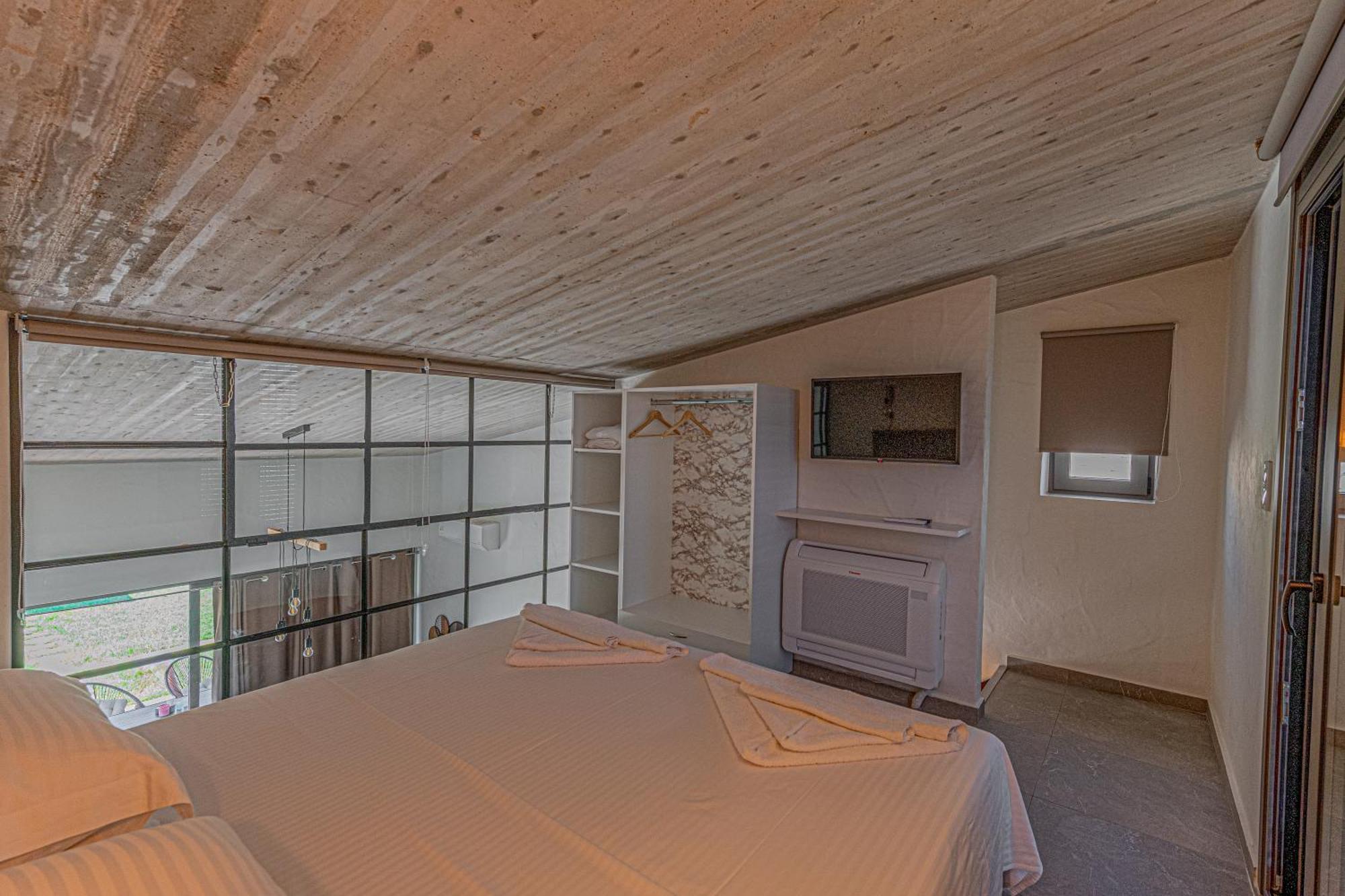 Irissa Suites Paralia Irion Værelse billede