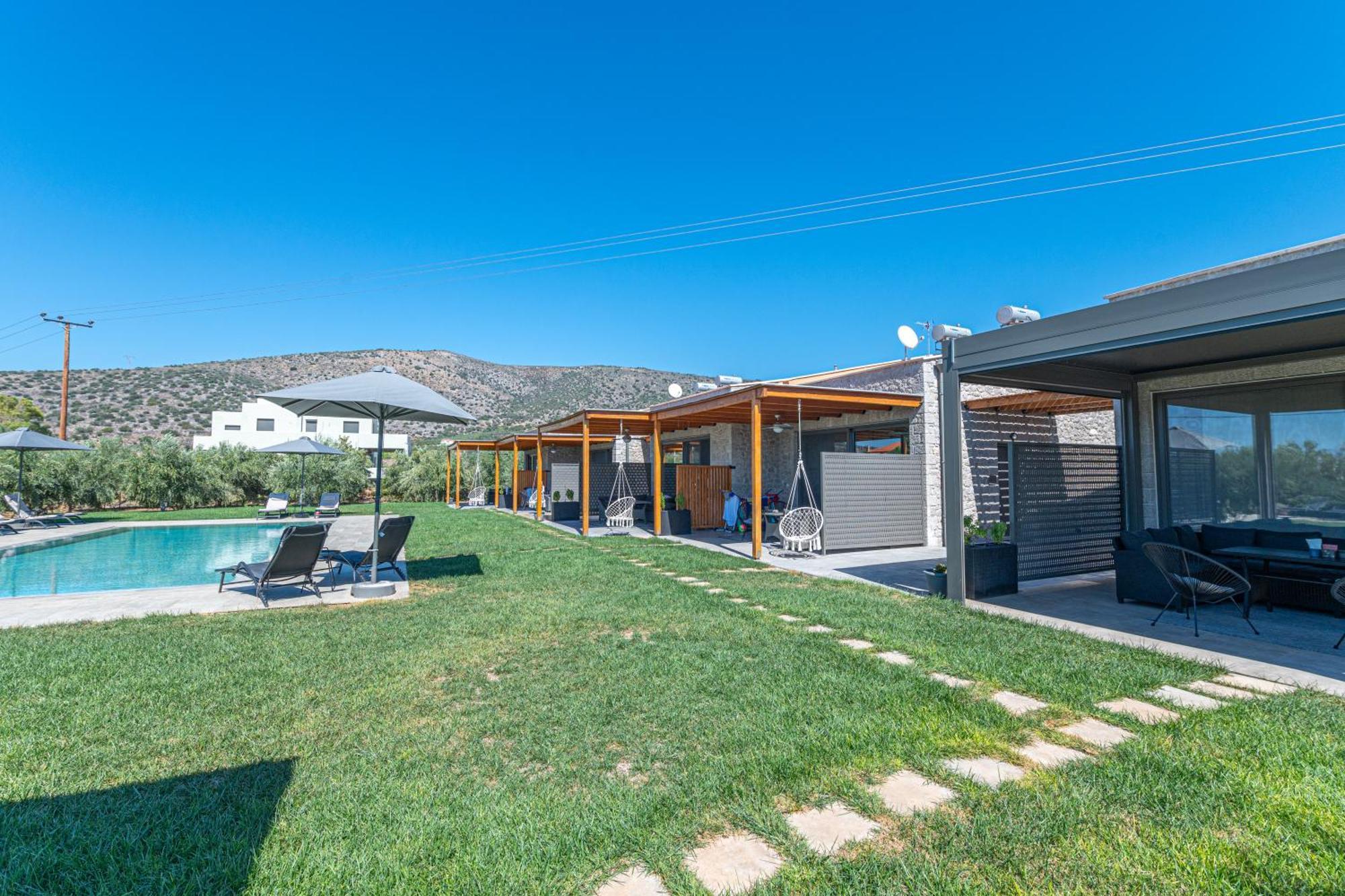 Irissa Suites Paralia Irion Eksteriør billede